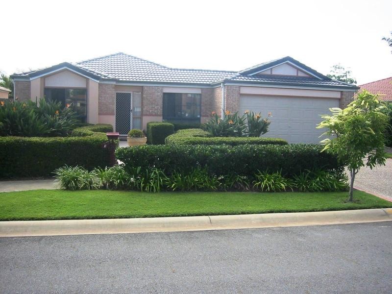 5 Mustique Crt, Burleigh Waters QLD 4220