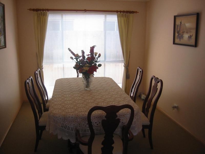 5 Mustique Crt, Burleigh Waters QLD 4220