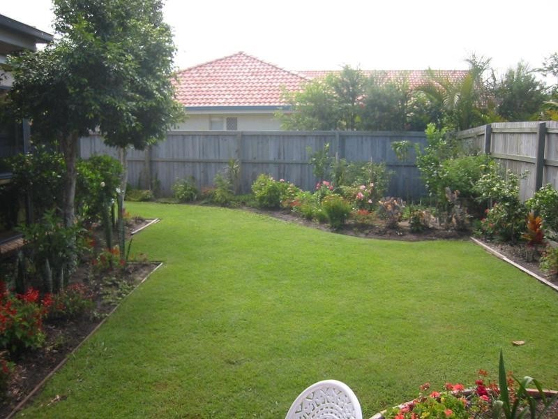 5 Mustique Crt, Burleigh Waters QLD 4220