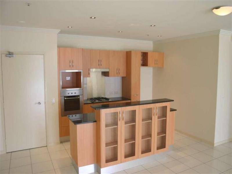 1002/25 Wharf Street, Cairns City QLD 4870