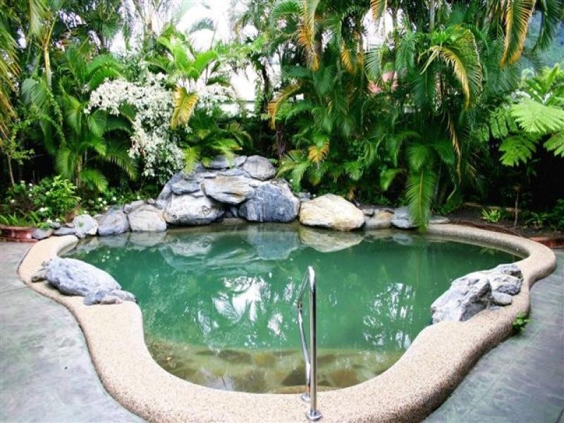 9 Rennel Close, Mount Sheridan QLD 4868