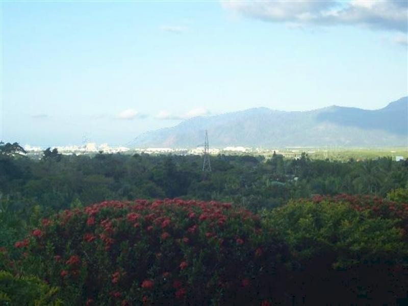 2 Teal Close, Bayview Heights QLD 4868