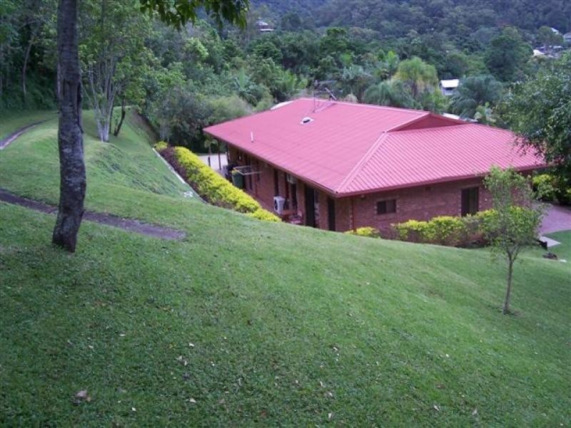 2 Teal Close, Bayview Heights QLD 4868