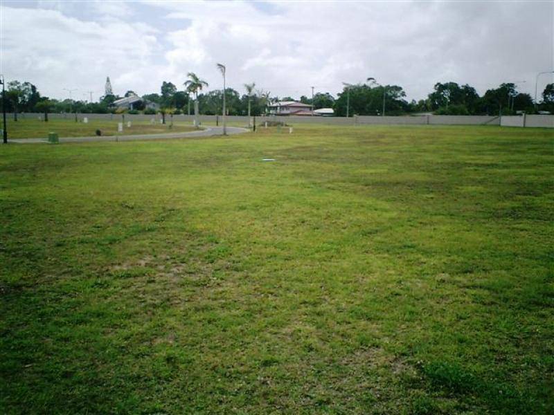 Ulysses Blue, Trinity Park QLD 4879