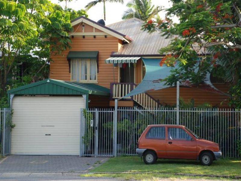 260 Lake Street, Cairns QLD 4870