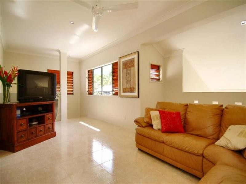 Clifton Beach QLD 4879