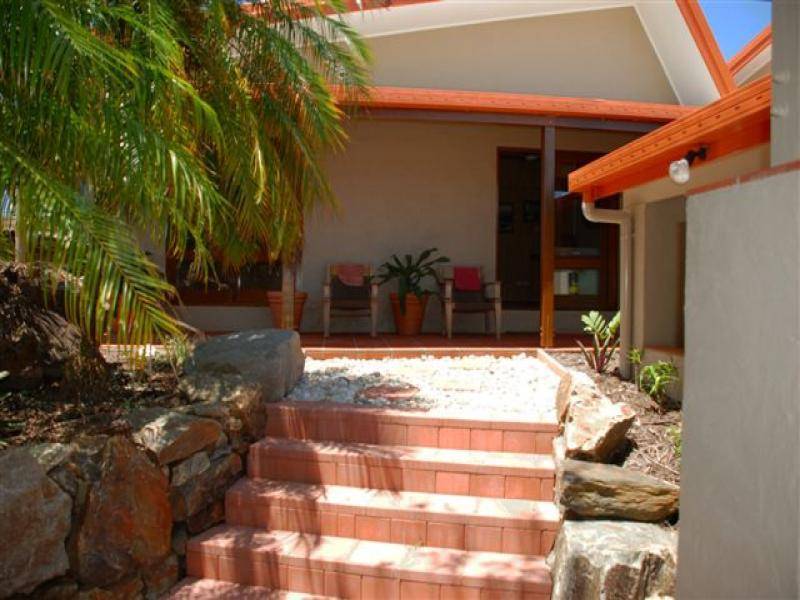 57 Koppen Terrace, Mooroobool QLD 4870