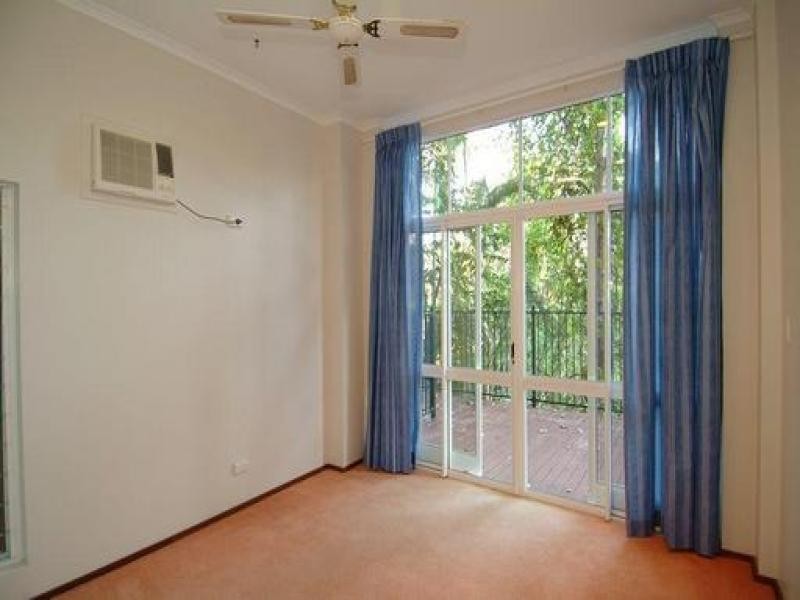 5 Woodlands Avenue, Edge Hill QLD 4870