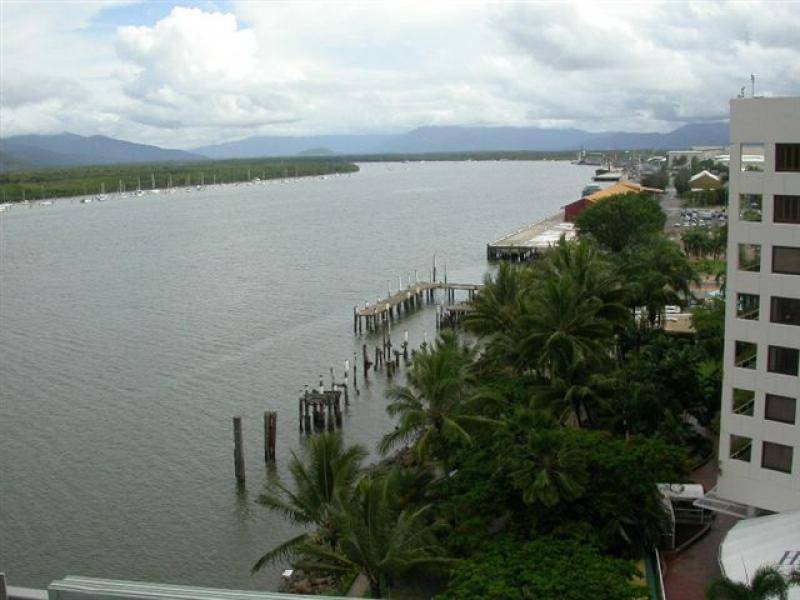 63/92 Marlin Parade, Cairns City QLD 4870