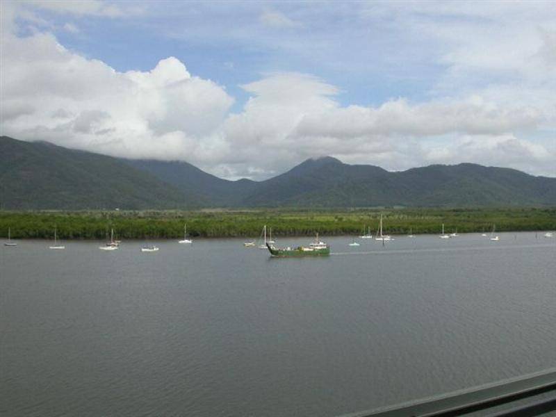 63/92 Marlin Parade, Cairns City QLD 4870