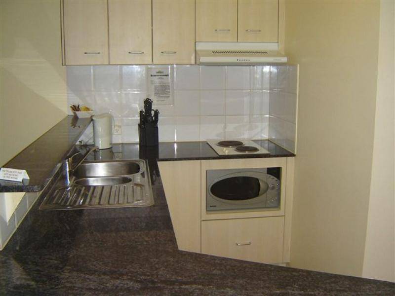 102 (8)/71 Lake Street, Cairns City QLD 4870