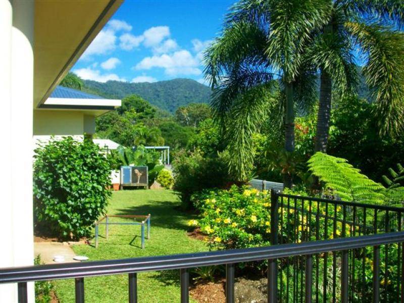 6 Swain Court, Edmonton QLD 4869