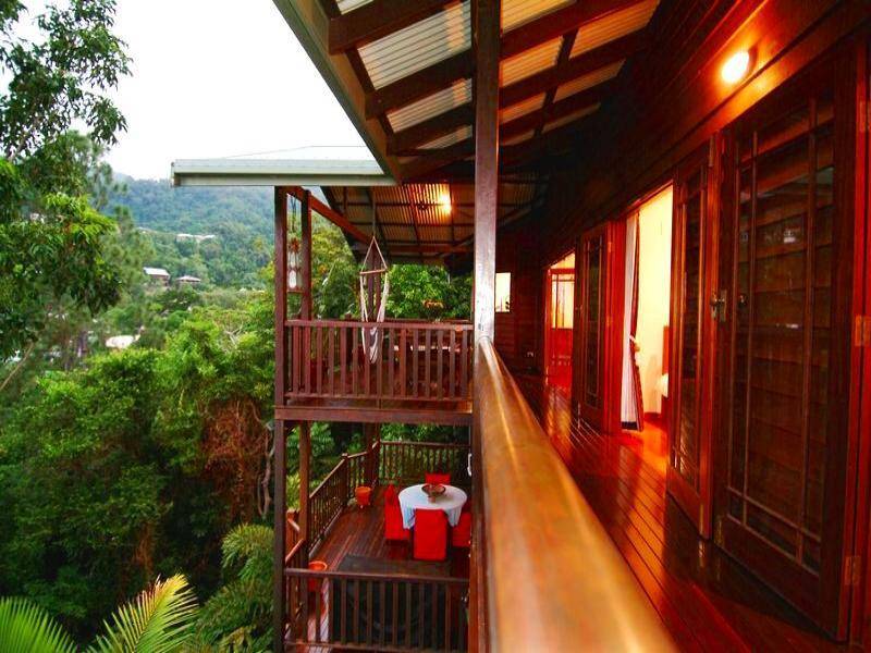 139 Sydney Street, Bayview Heights QLD 4868