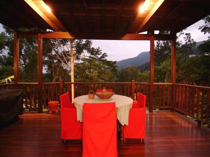 139 Sydney Street, Bayview Heights QLD 4868