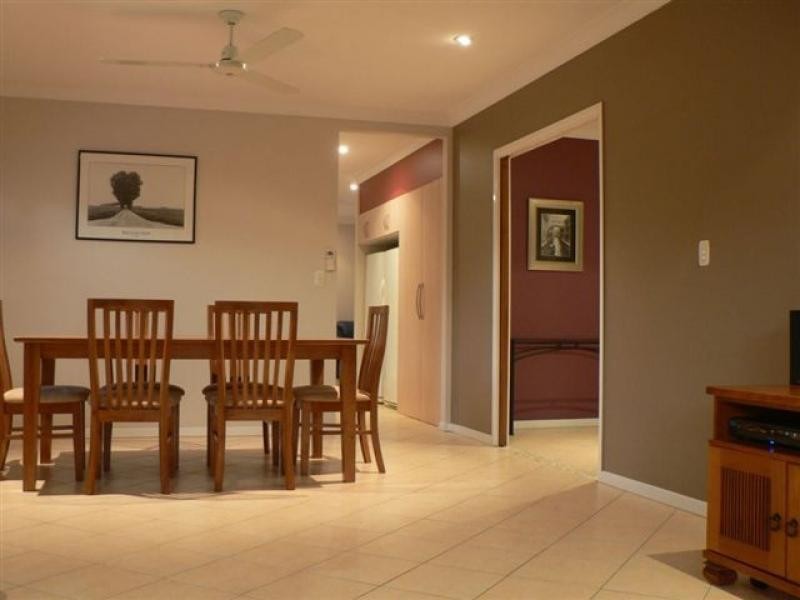 28 Everglade Rise, Brinsmead QLD 4870