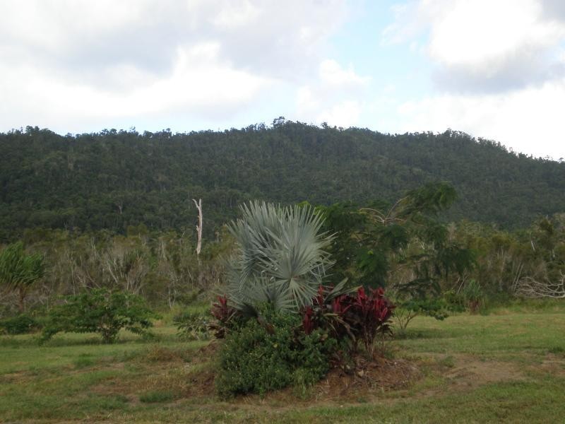 Lot 230 Etty Bay, Etty Bay QLD 4858