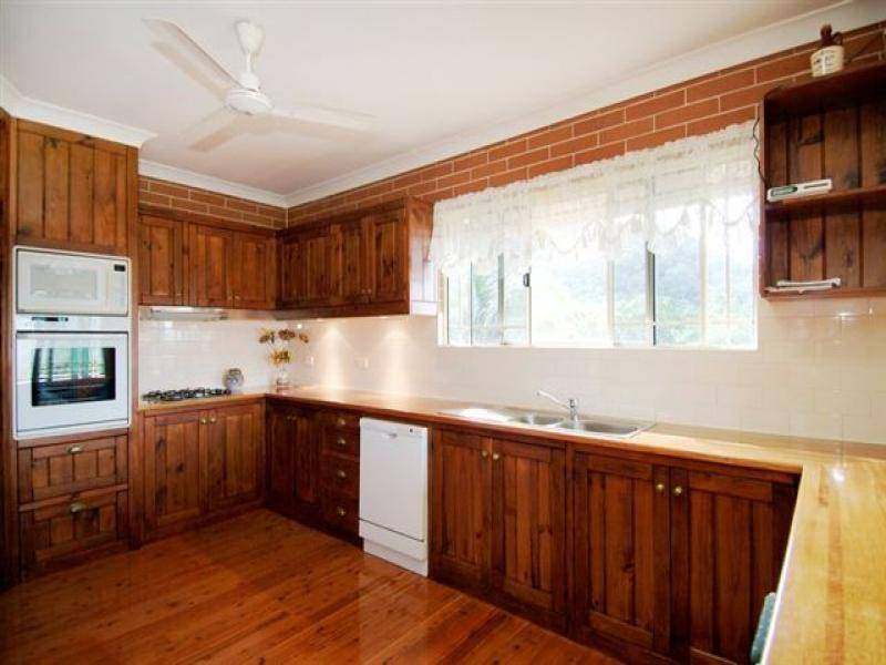 4 Aspen Close, Mount Sheridan QLD 4868