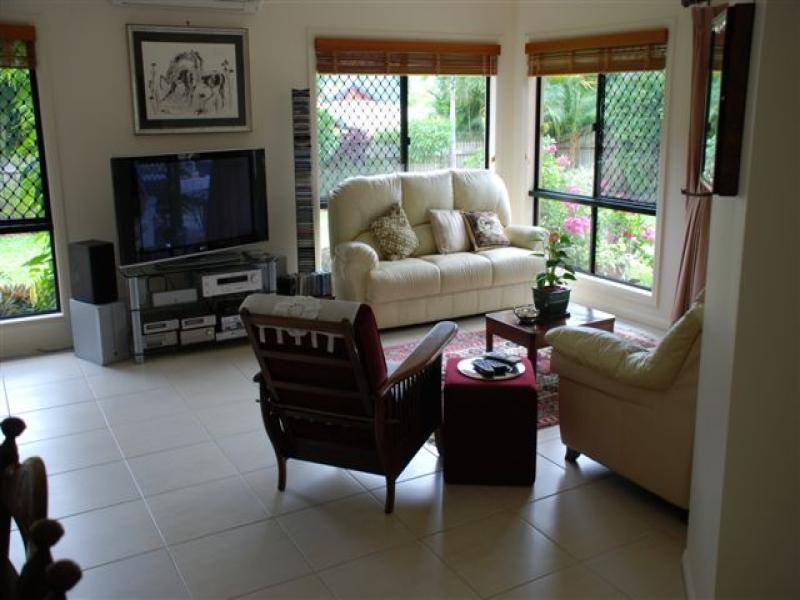 32 Findlay Street, Brinsmead QLD 4870