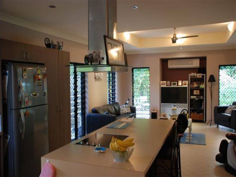 15 Castor Street, Clifton Beach QLD 4879