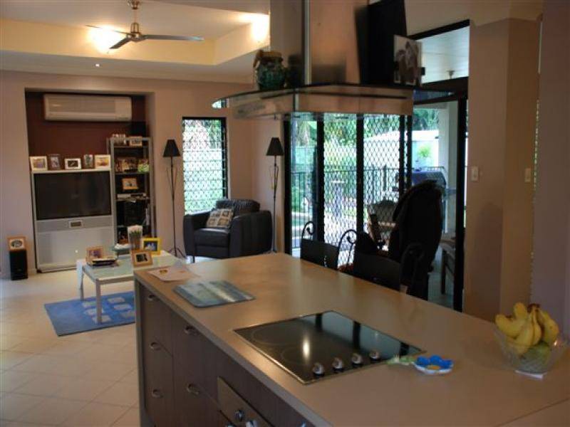 15 Castor Street, Clifton Beach QLD 4879