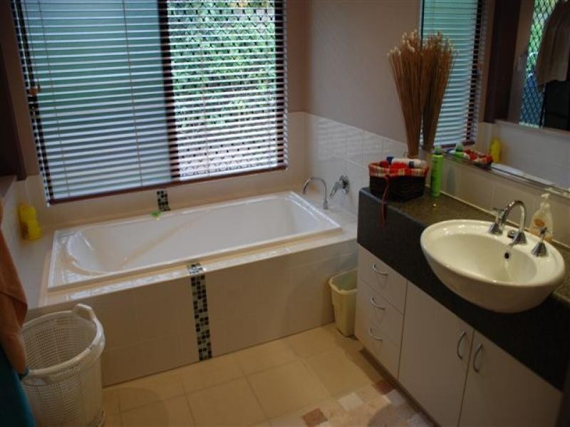 15 Castor Street, Clifton Beach QLD 4879