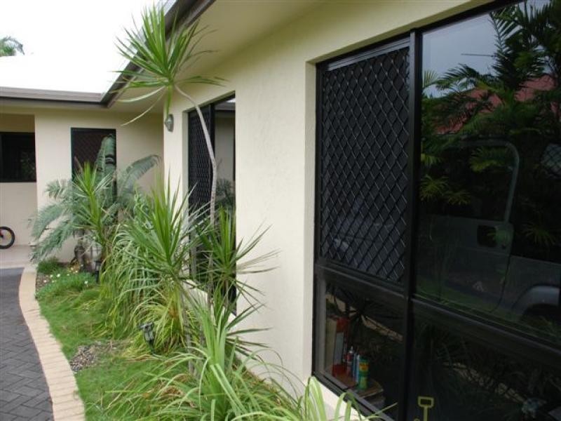 15 Castor Street, Clifton Beach QLD 4879