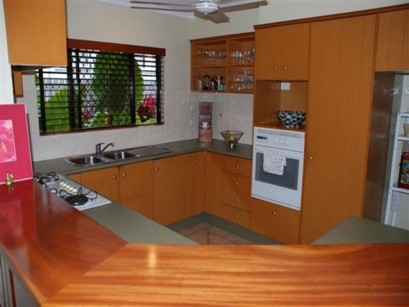 13 Friend Street, Edge Hill QLD 4870