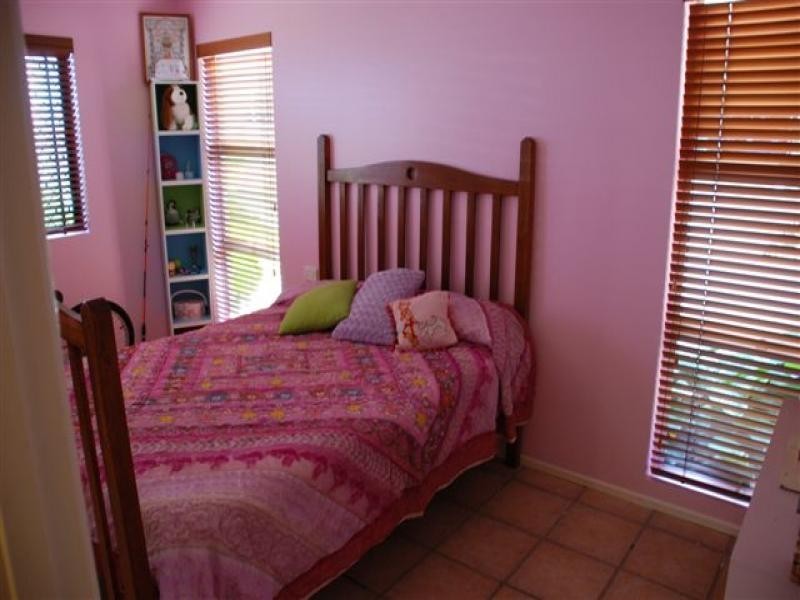 13 Friend Street, Edge Hill QLD 4870