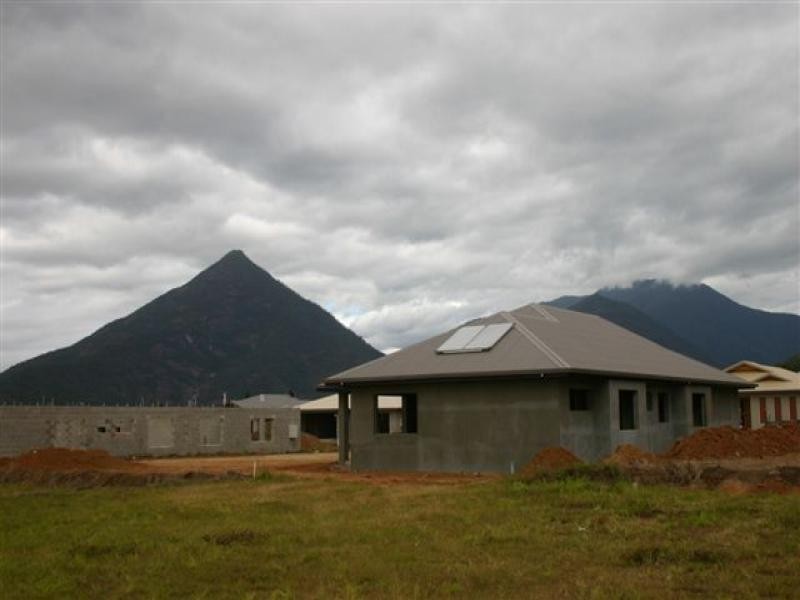 12 Malaponte Close, Gordonvale QLD 4865