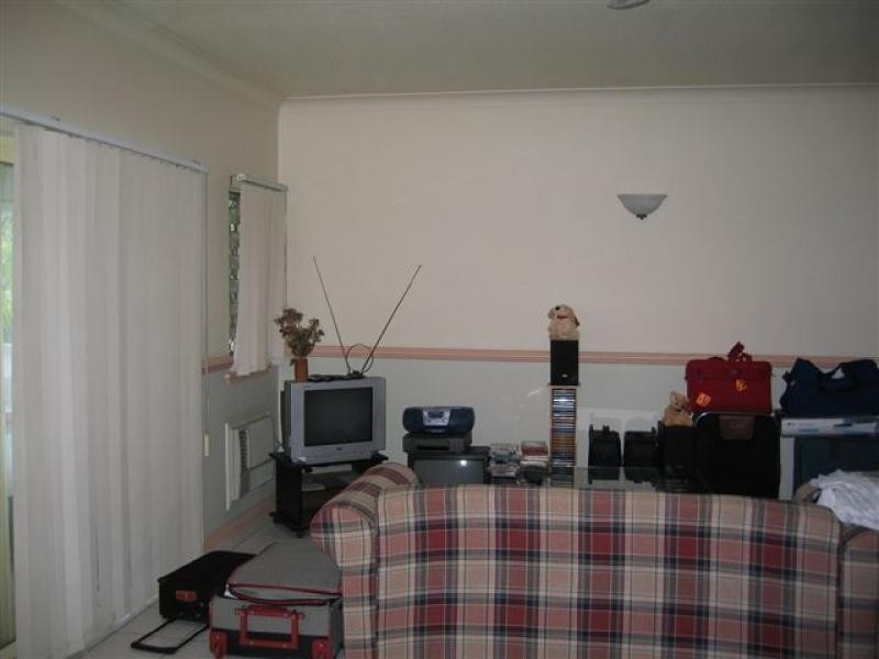 2/201 McLeod Street, Cairns North QLD 4870