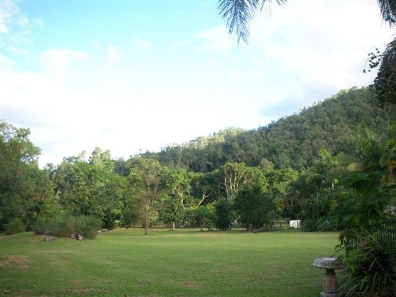 79 Canecutter Road, Edmonton QLD 4869