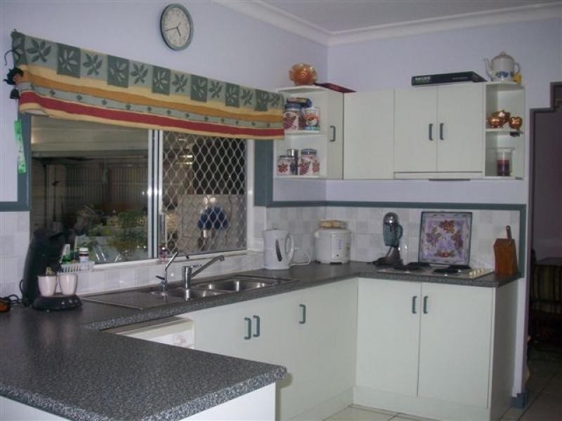 5 Emma Close, Mount Sheridan QLD 4868