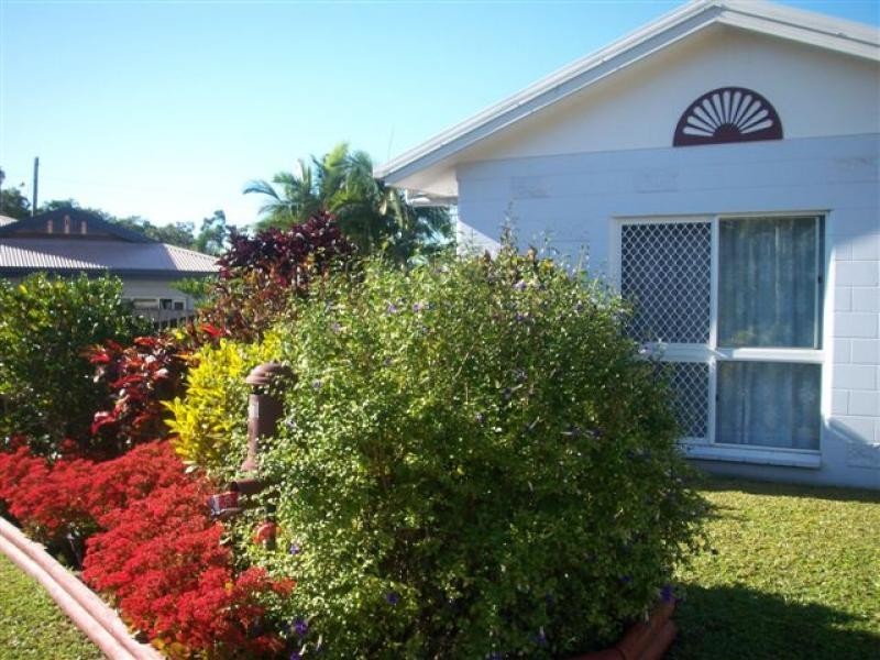 5 Emma Close, Mount Sheridan QLD 4868