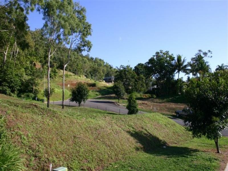 47 Flecker Street, Whitfield QLD 4870