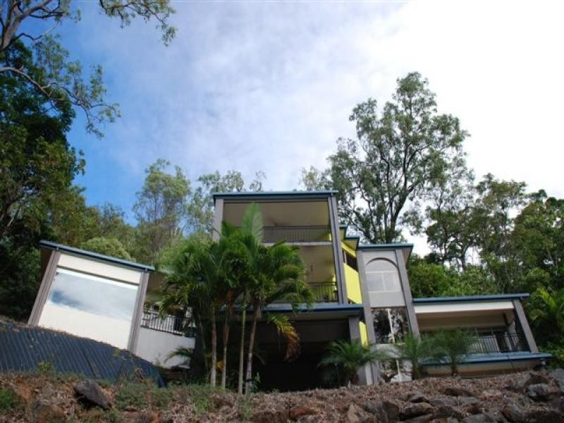 4/7 Tari Place, Trinity Beach QLD 4879