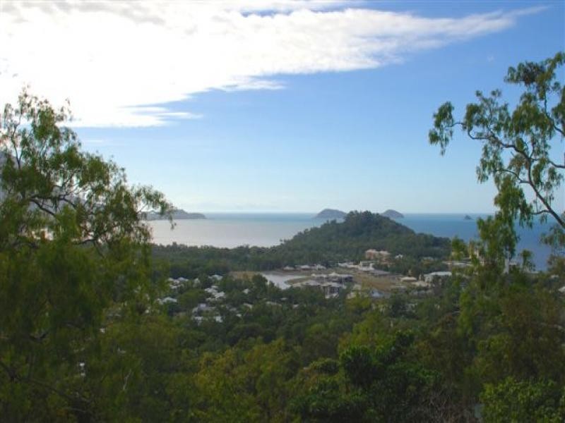 4/7 Tari Place, Trinity Beach QLD 4879