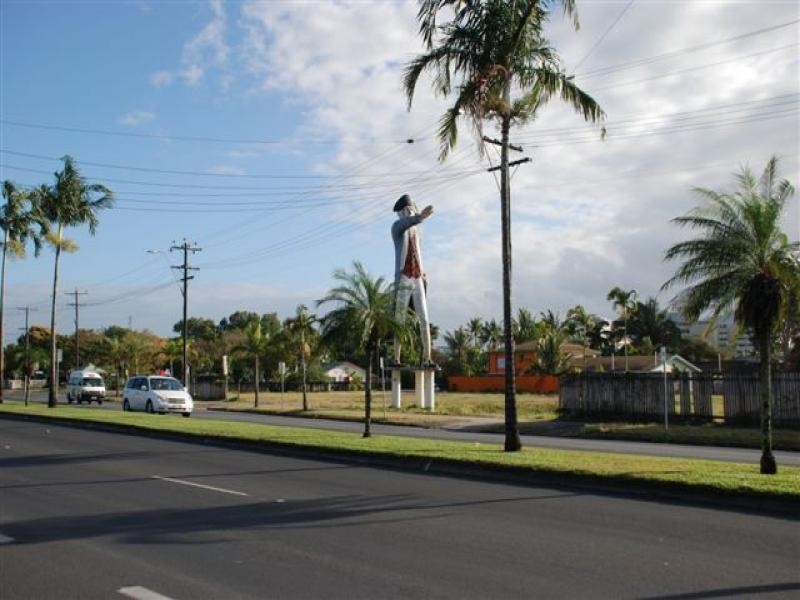 208 Sheridan Street, Cairns North QLD 4870