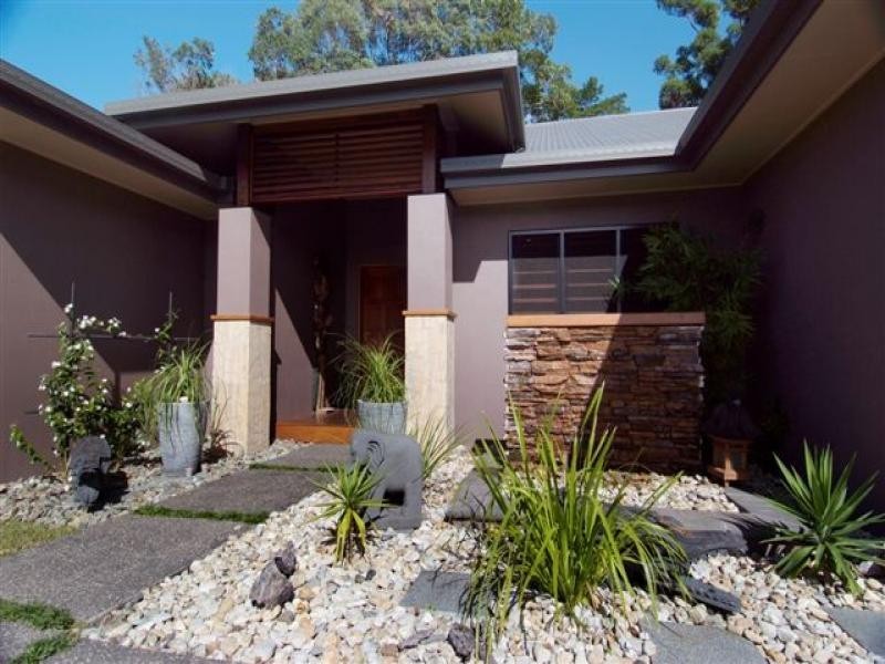 23 Surtees Close, Bentley Park QLD 4869