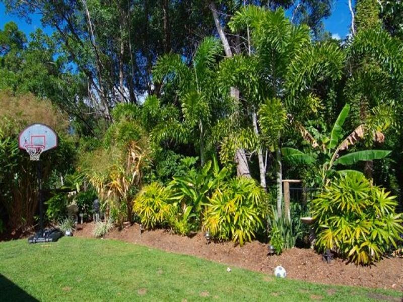 23 Surtees Close, Bentley Park QLD 4869