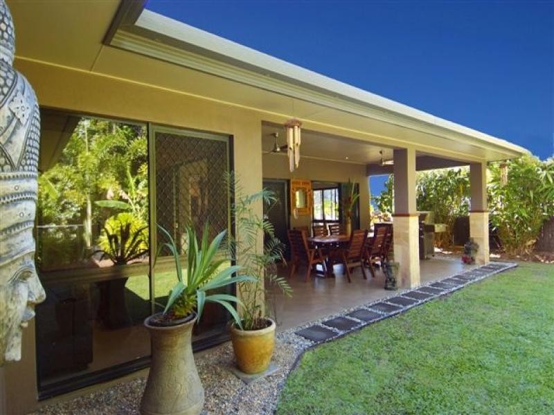 23 Surtees Close, Bentley Park QLD 4869