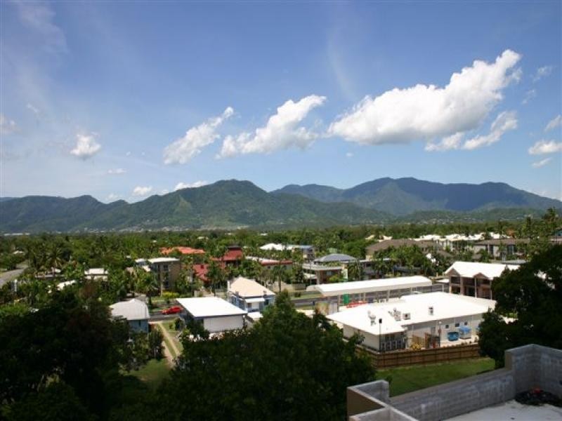 1/21 Digger Street, Cairns North QLD 4870