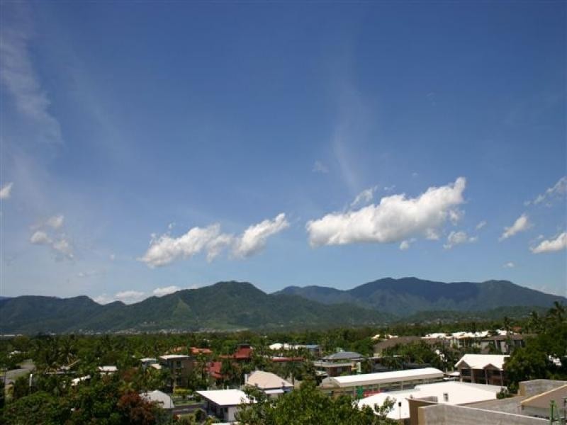5/21 Digger Street, Cairns North QLD 4870