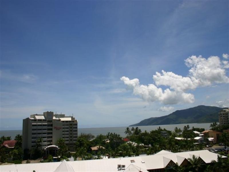 14/21 Digger Street, Cairns North QLD 4870