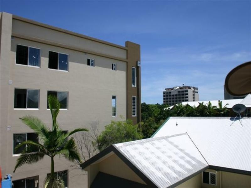 14/21 Digger Street, Cairns North QLD 4870