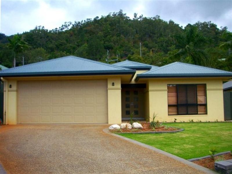 5 Chesterfield Close, Brinsmead QLD 4870