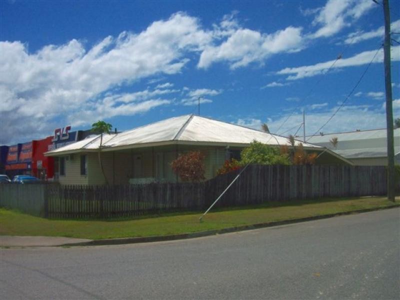 182 Newell Street, Bungalow QLD 4870