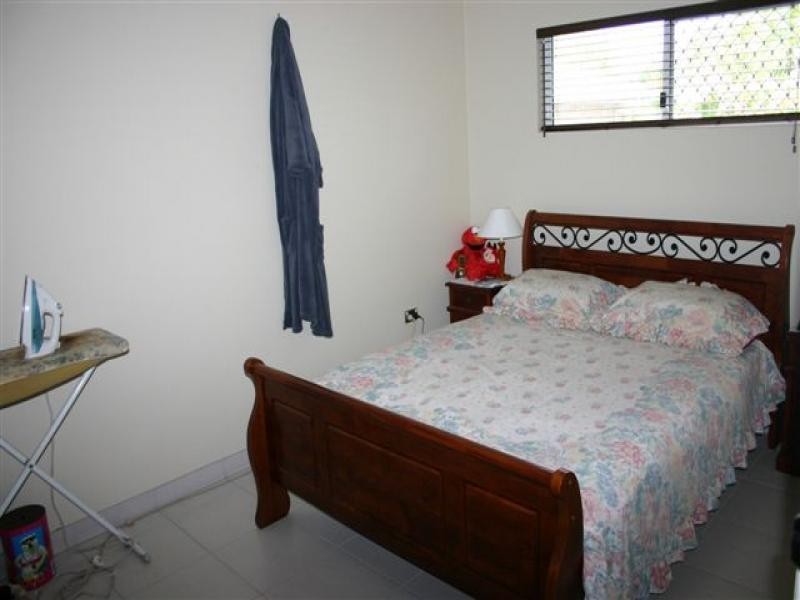 4 Deshon Street, Whitfield QLD 4870