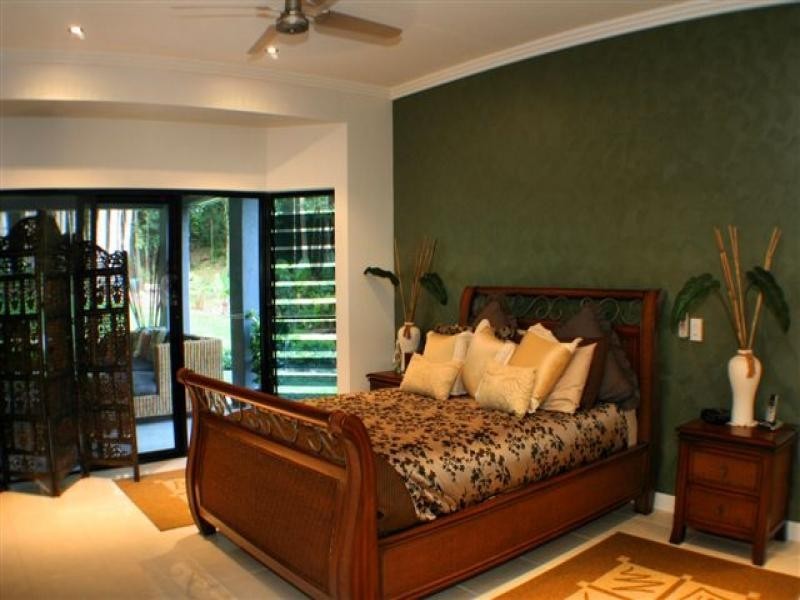 10 Thrush Tce, Clifton Beach QLD 4879