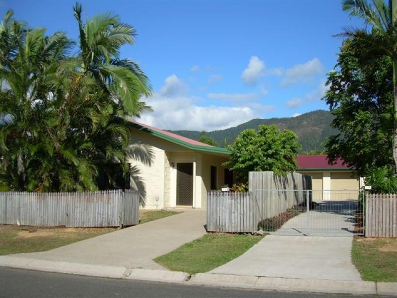7 Sidlaw Street, Smithfield QLD 4878