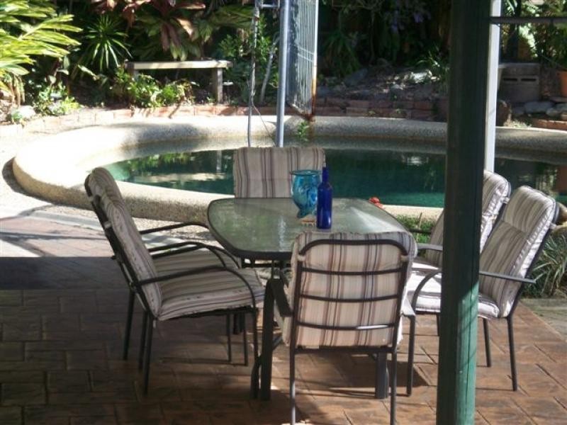 5 Miles Street, Manoora QLD 4870